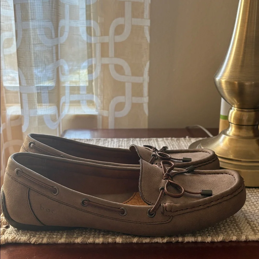 b.o.c Women’s Carolann Loafers Size 8
